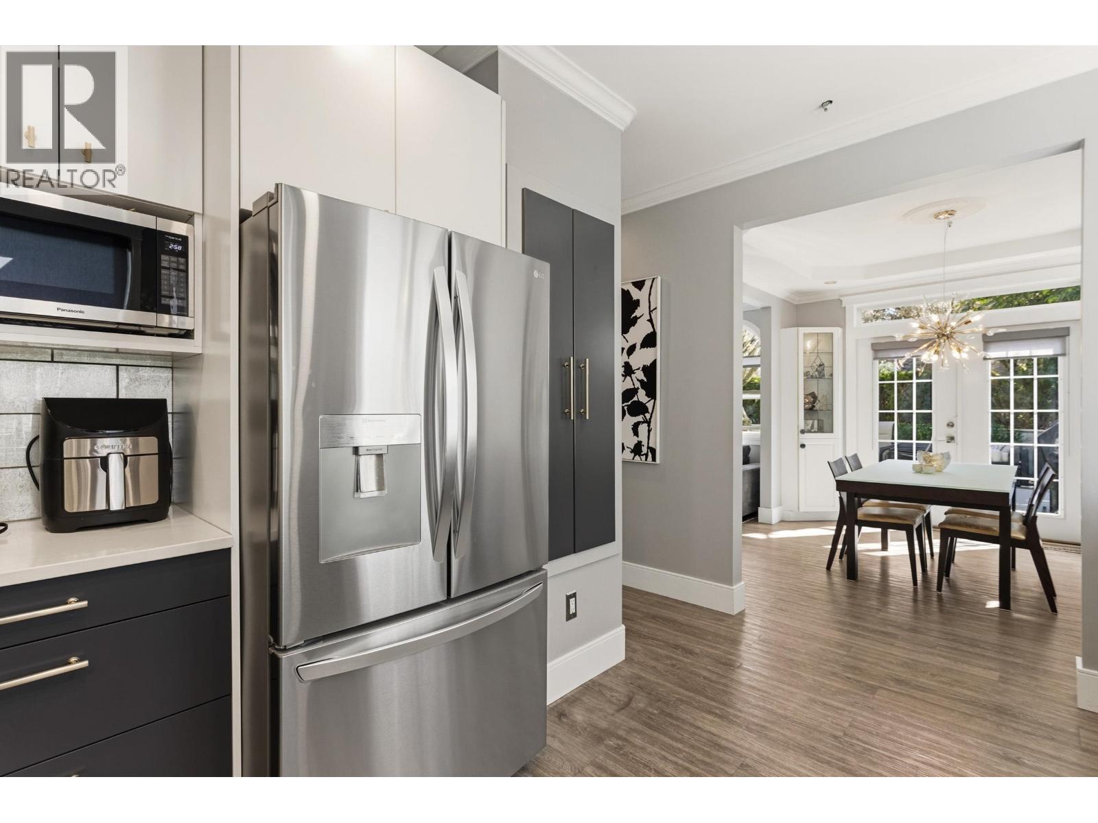 2855 W 16th Avenue, Vancouver, British Columbia  V6K 3C5 - Photo 8 - R3110552