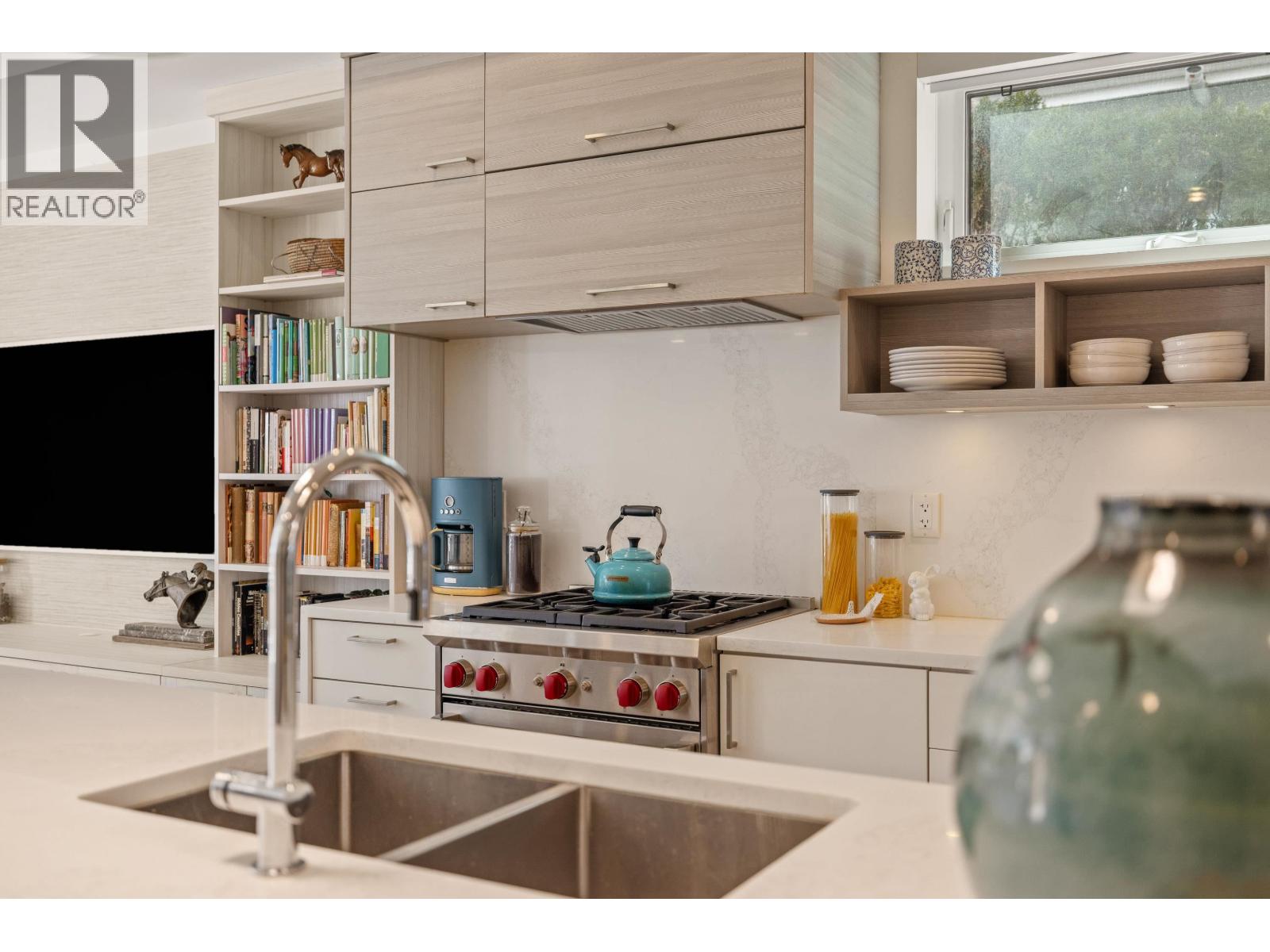 1136 E 16th Avenue, Vancouver, British Columbia  V5T 2W3 - Photo 7 - R3110604