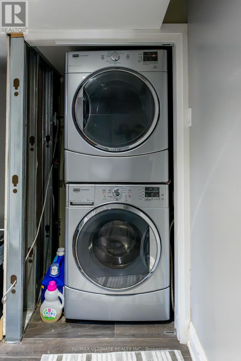 21 Benway Drive, Toronto, Ontario  M9W 1Z2 - Photo 48 - W12973754