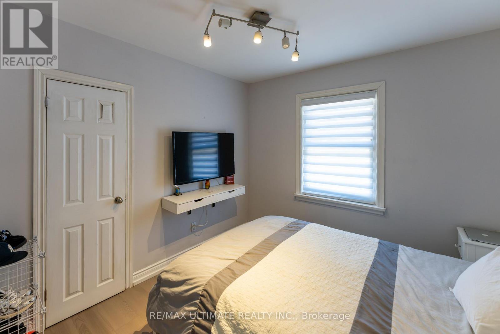 21 Benway Drive, Toronto, Ontario  M9W 1Z2 - Photo 24 - W12973754