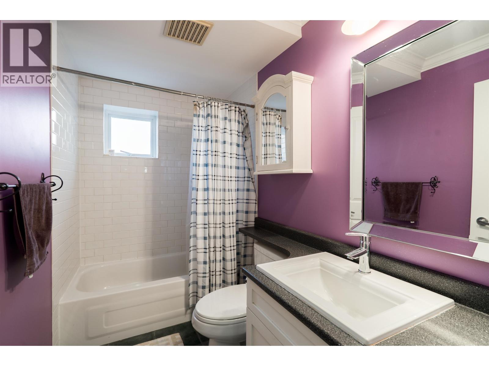 310 Seventh Avenue, New Westminster, British Columbia  V3L 1W5 - Photo 29 - R3110560