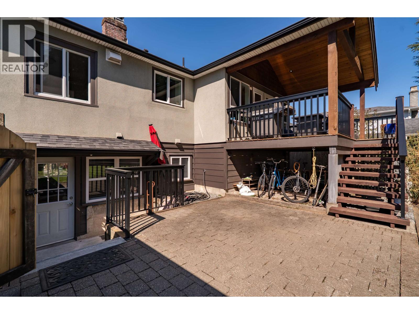 310 Seventh Avenue, New Westminster, British Columbia  V3L 1W5 - Photo 34 - R3110560