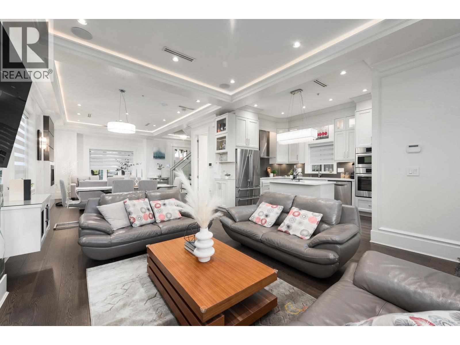 104 E 62 Avenue, Vancouver, British Columbia V5X 2E6 - Photo 9 - R3110564