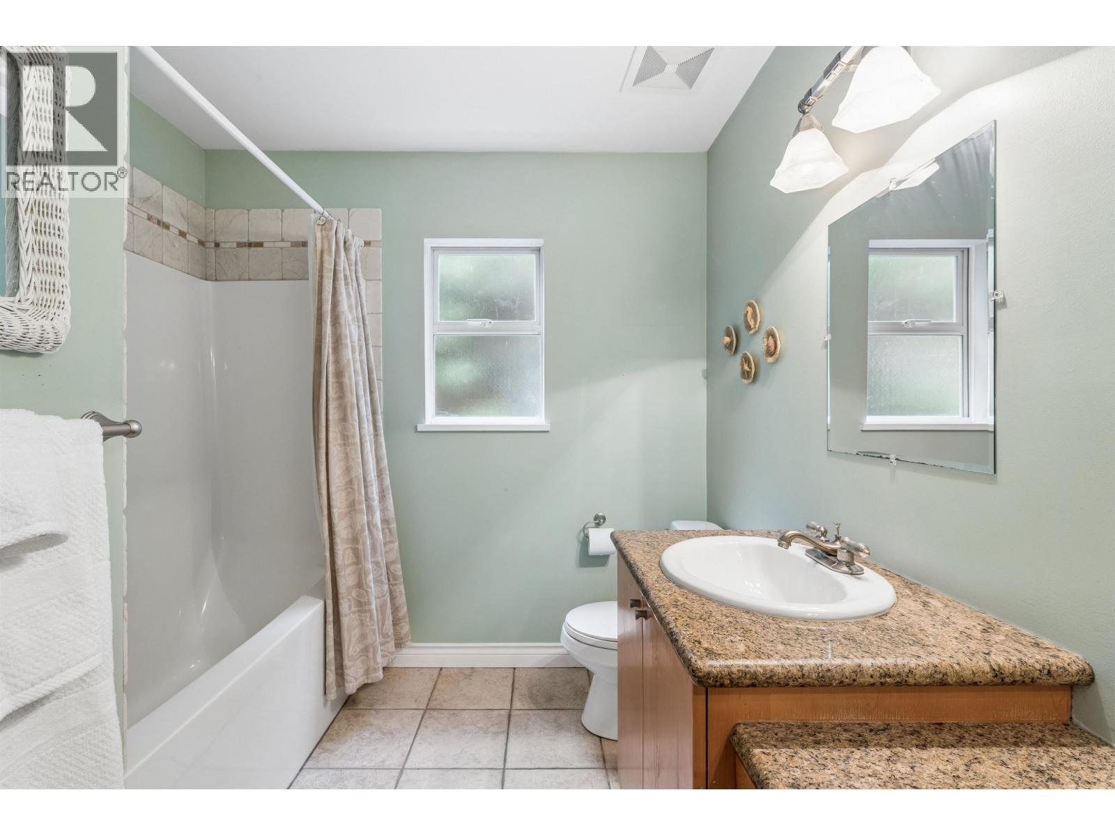 1874 Appin Road, North Vancouver, British Columbia  V7J 2T5 - Photo 19 - R3110578