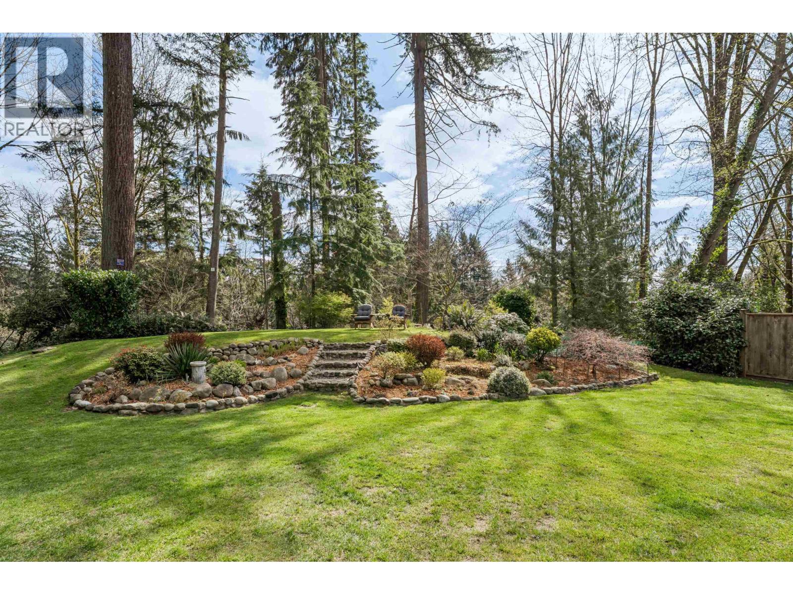 1874 Appin Road, North Vancouver, British Columbia  V7J 2T5 - Photo 34 - R3110578