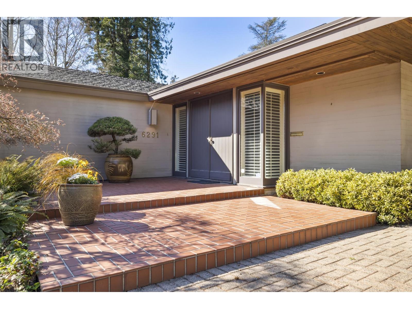 6291 Carnarvon Street, Vancouver, British Columbia  V6N 1K2 - Photo 2 - R3110580