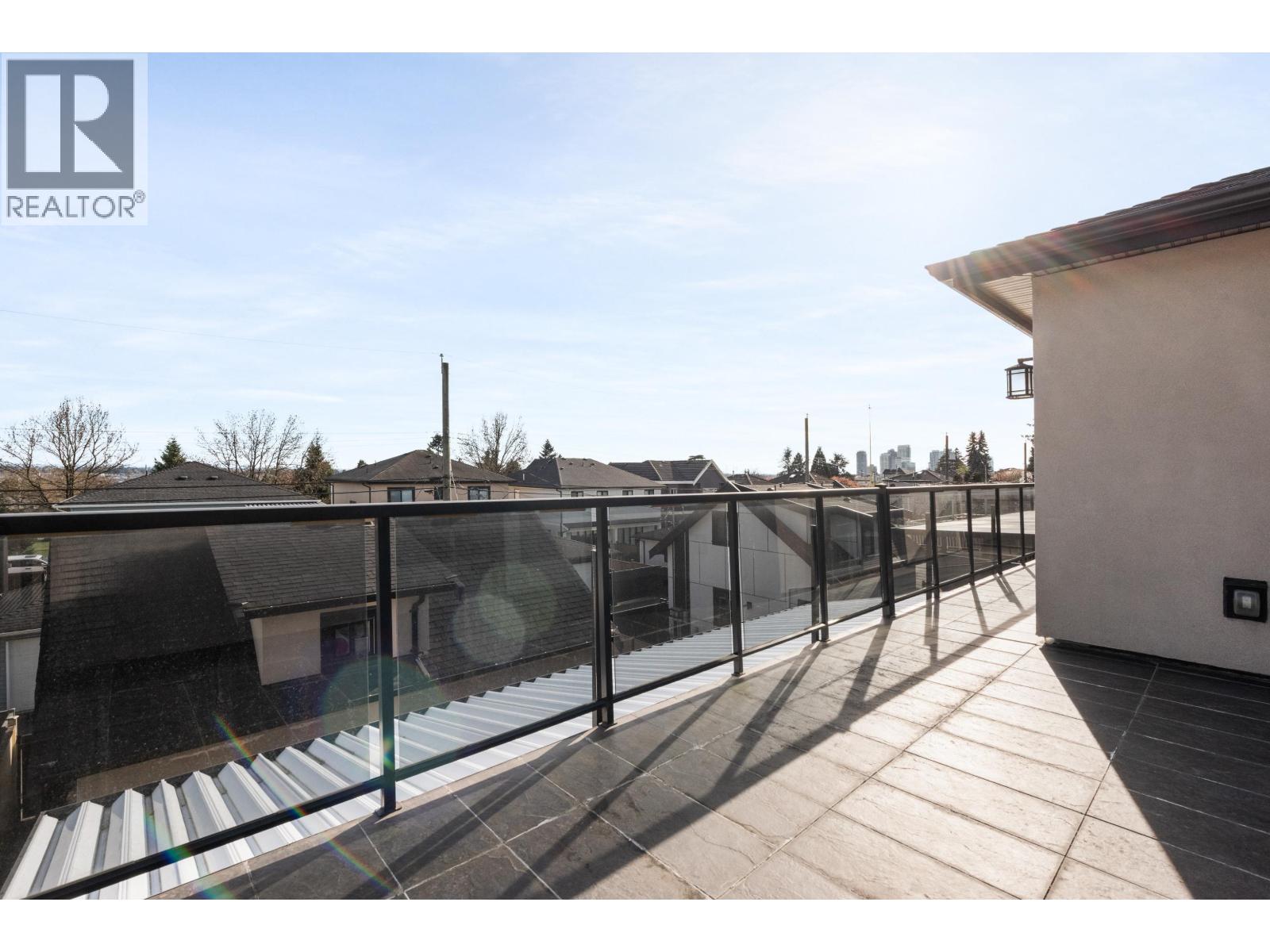 460 E 60th Avenue, Vancouver, British Columbia V5X 1Z9 - Photo 24 - R3110582