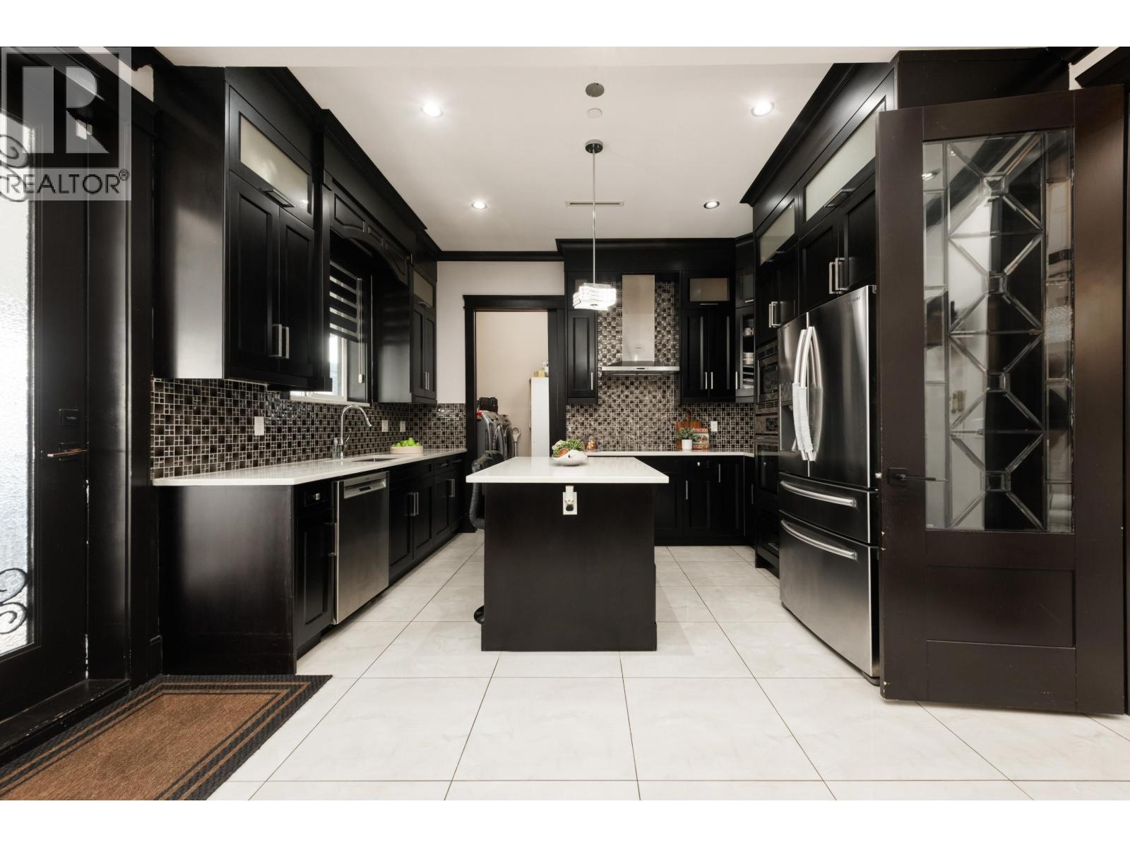 460 E 60th Avenue, Vancouver, British Columbia V5X 1Z9 - Photo 7 - R3110582