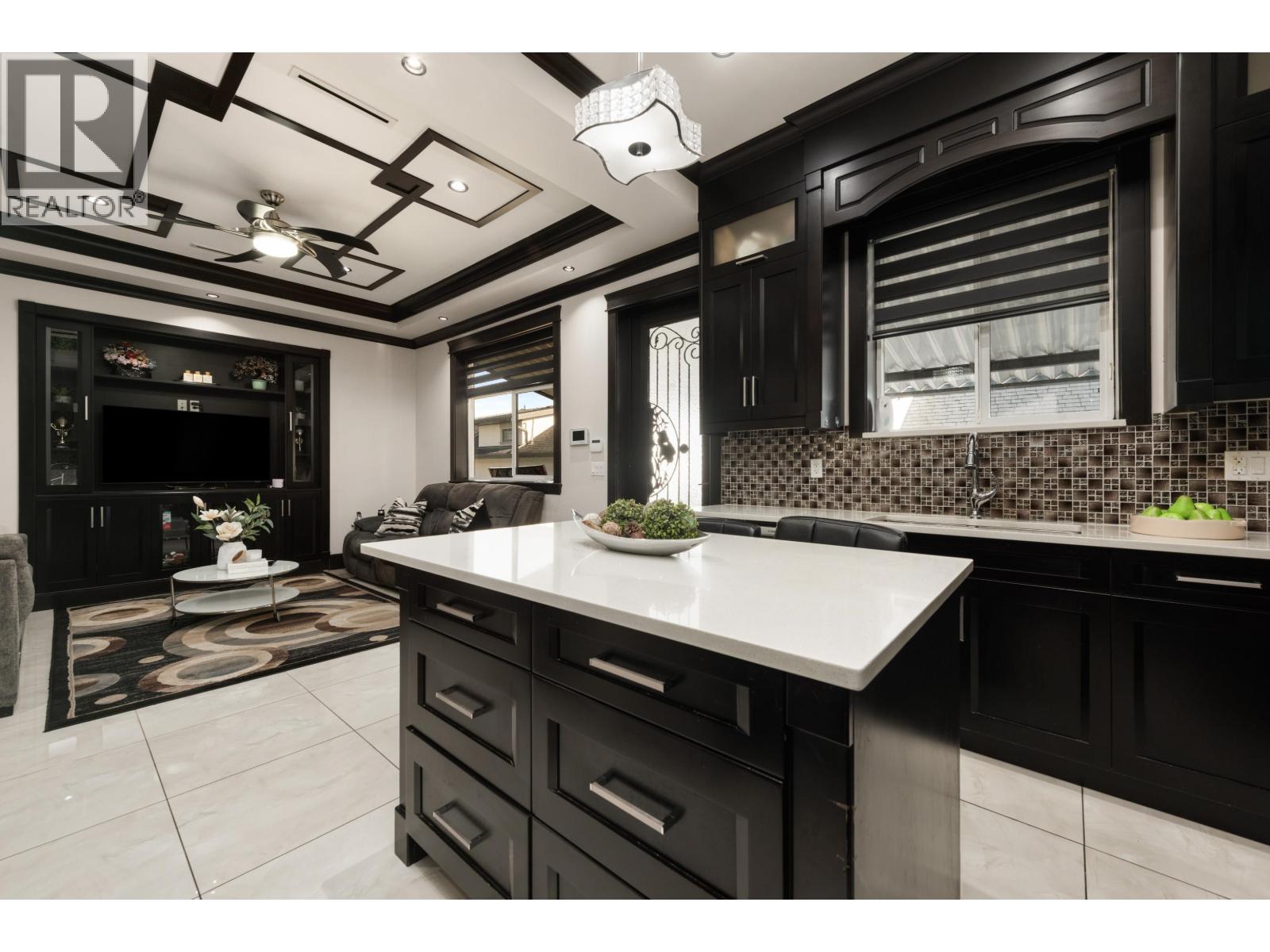 460 E 60th Avenue, Vancouver, British Columbia V5X 1Z9 - Photo 9 - R3110582