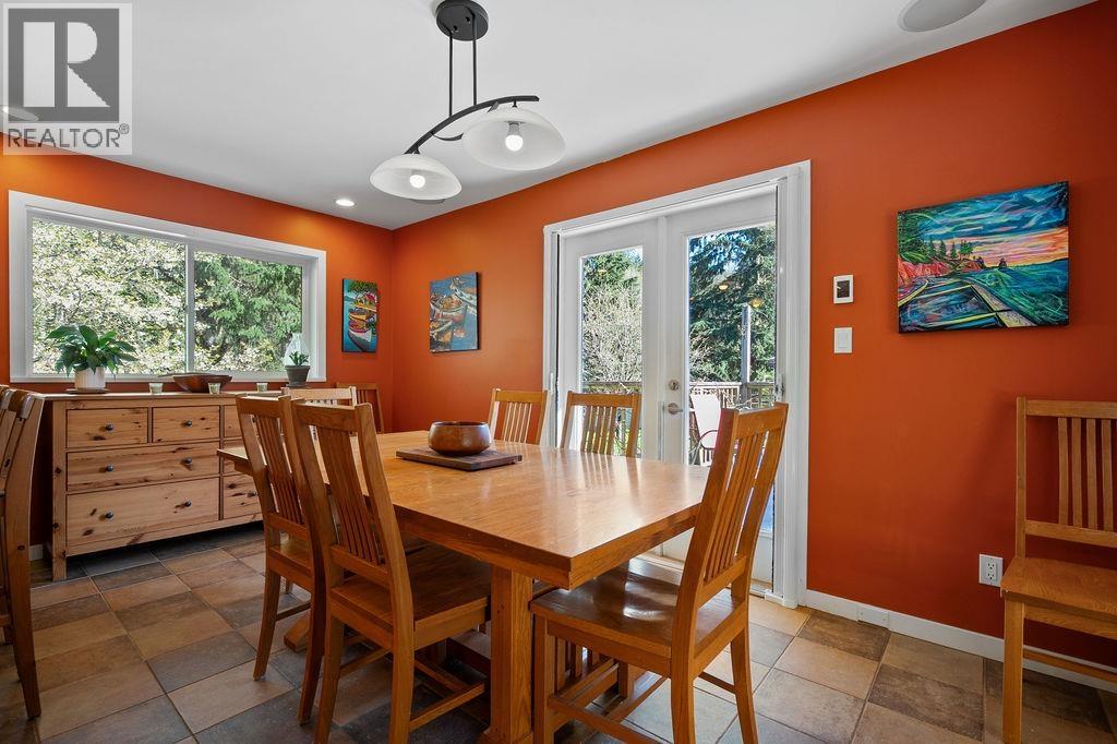 38127 Westway Avenue, Squamish, British Columbia  V8B 0X6 - Photo 19 - R3110595