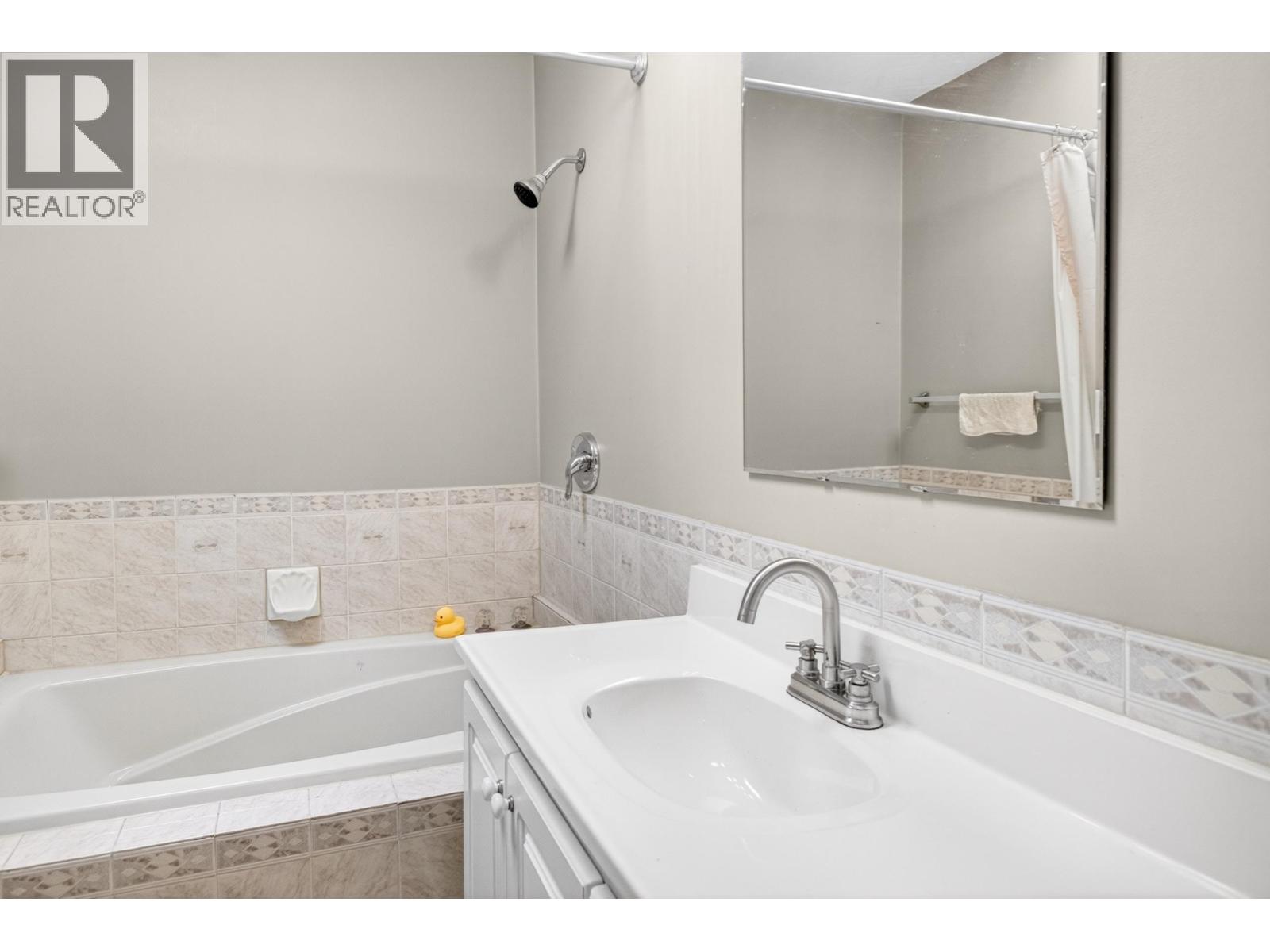 11369 Maple Crescent, Maple Ridge, British Columbia V2X 1R2 - Photo 17 - R3110618