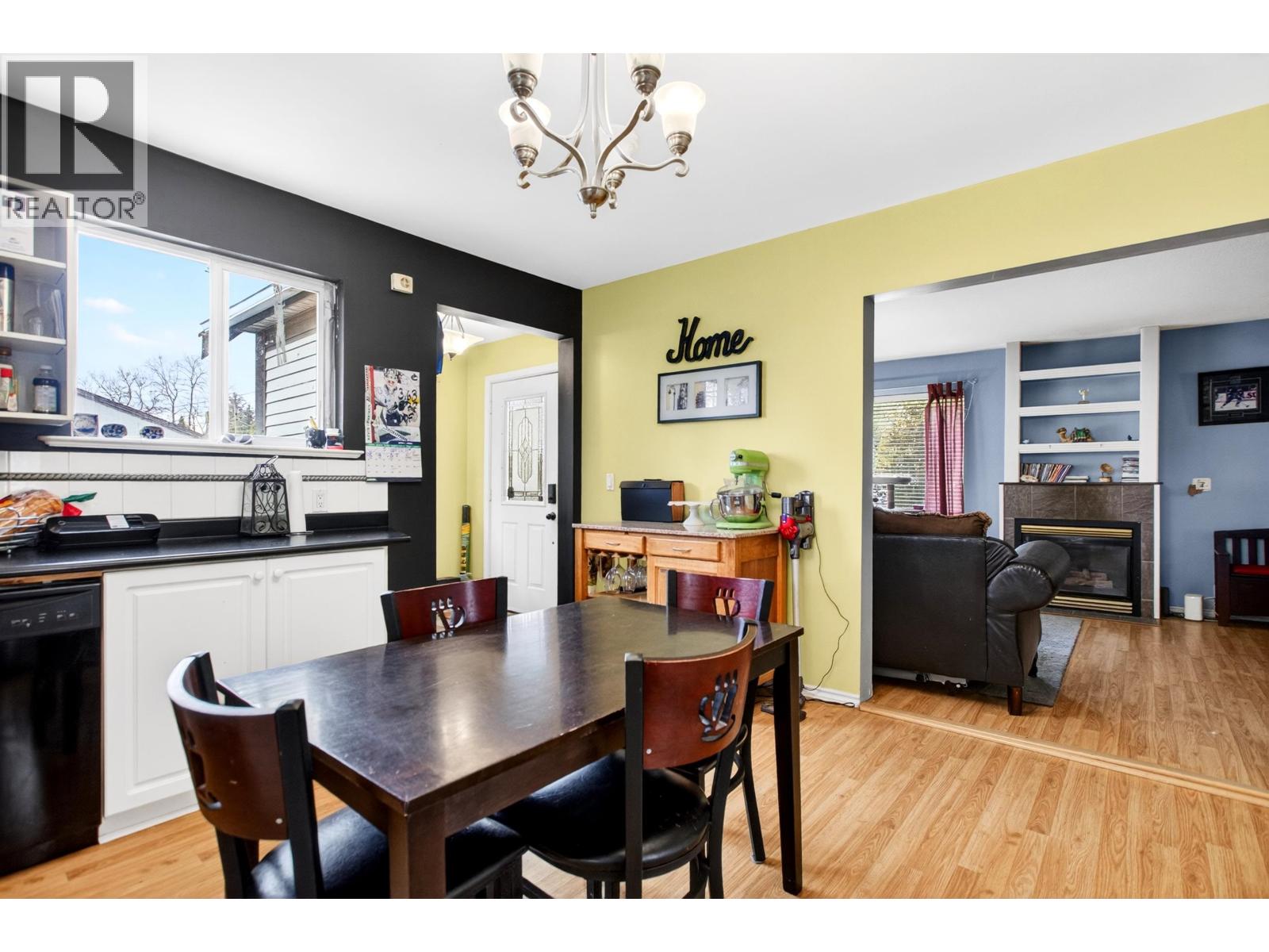 11369 Maple Crescent, Maple Ridge, British Columbia V2X 1R2 - Photo 8 - R3110618