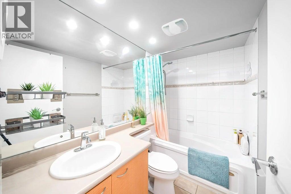 2103 6088 Willingdon Ave, Burnaby, British Columbia  V5H 4V2 - Photo 8 - R3110549