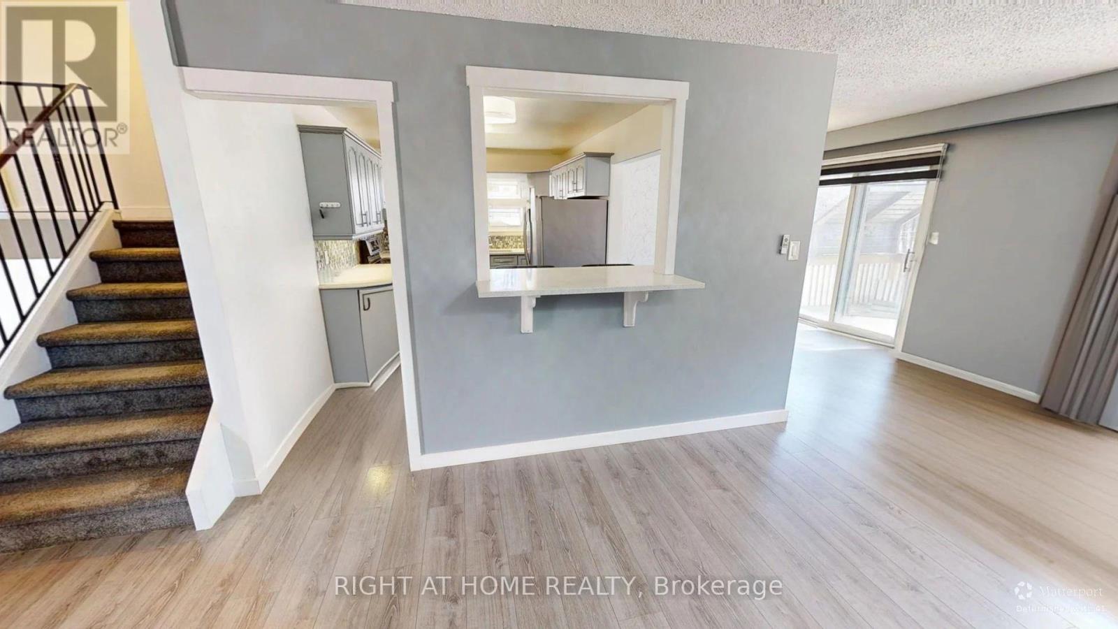 27 Shore Acres Boulevard, North Bay, Ontario  P1A 1B7 - Photo 3 - X12780784