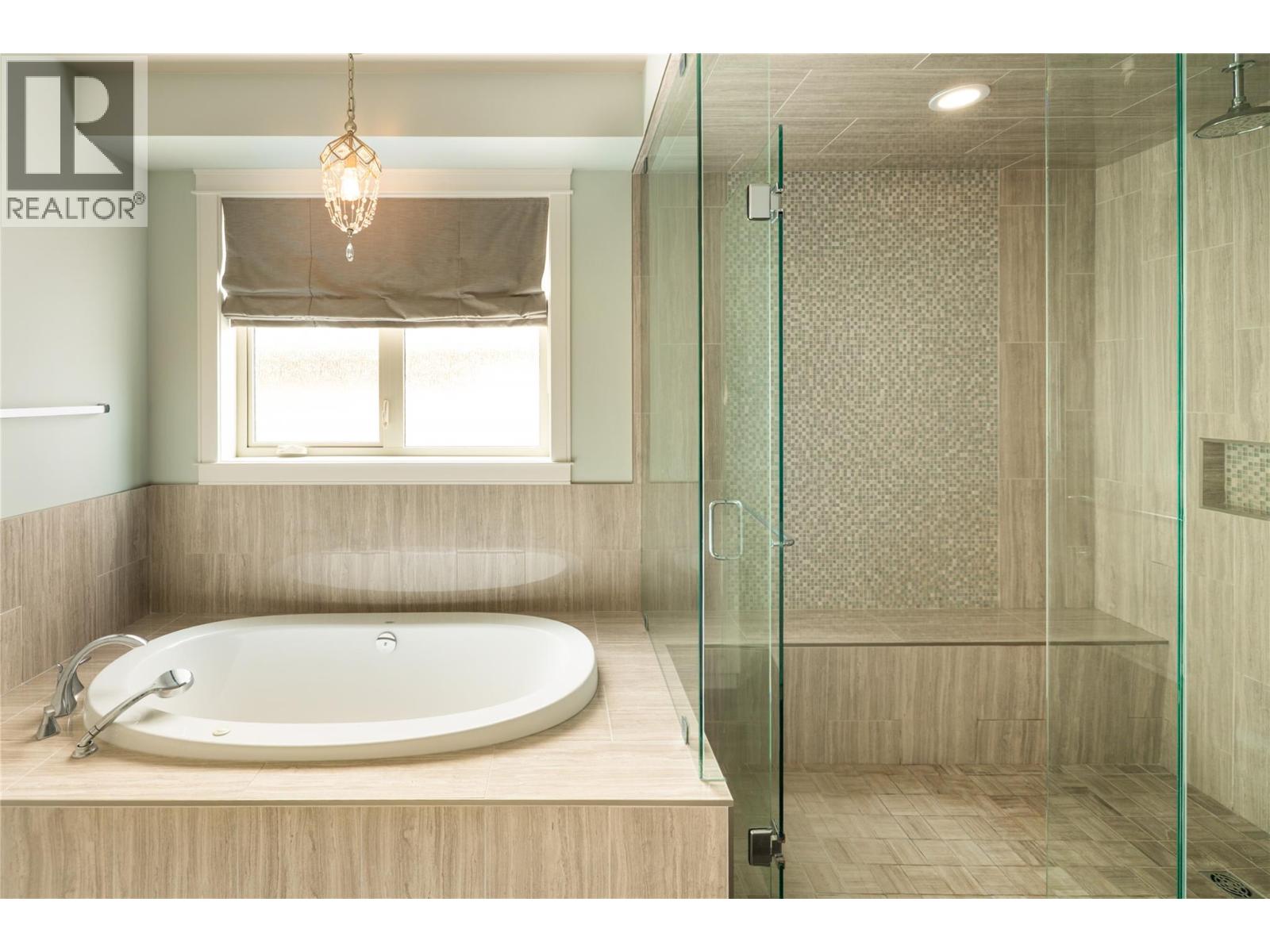 4149 Gallaghers Fairway S Kelowna Photo 16 4149 Gallaghers Fairway S Kelowna Photo 16