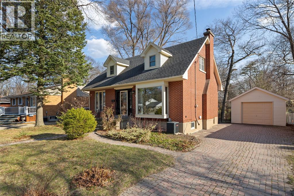 871 Lakeshore Road, Sarnia, Ontario N7V 2V1 - Photo 1 - 26007869