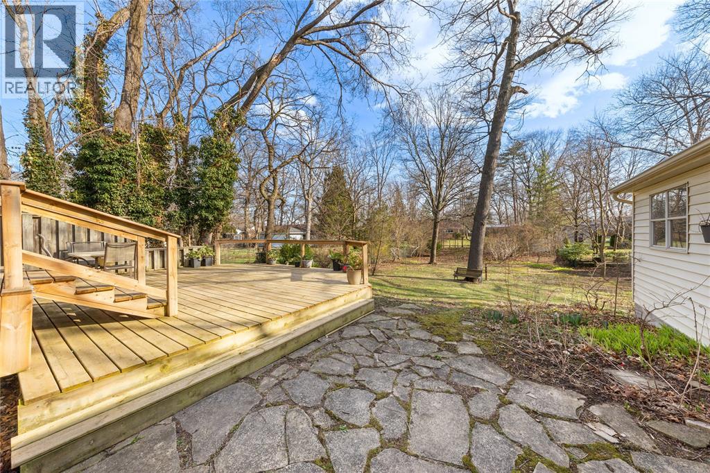 871 Lakeshore Road, Sarnia, Ontario N7V 2V1 - Photo 4 - 26007869