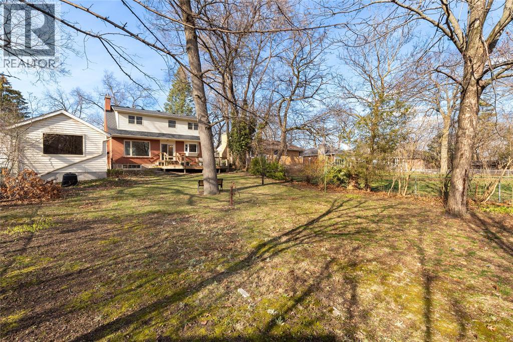 871 Lakeshore Road, Sarnia, Ontario N7V 2V1 - Photo 9 - 26007869