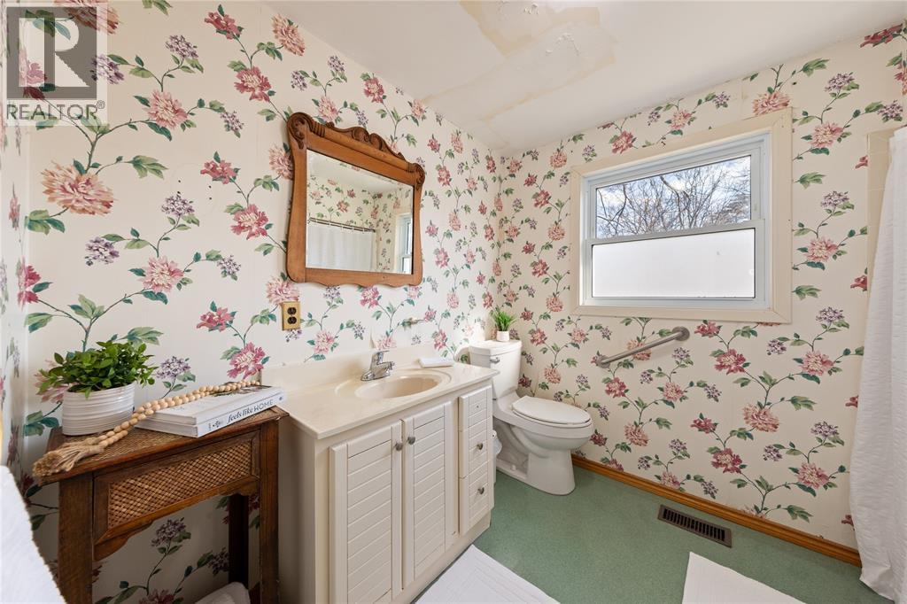 871 Lakeshore Road, Sarnia, Ontario N7V 2V1 - Photo 34 - 26007869