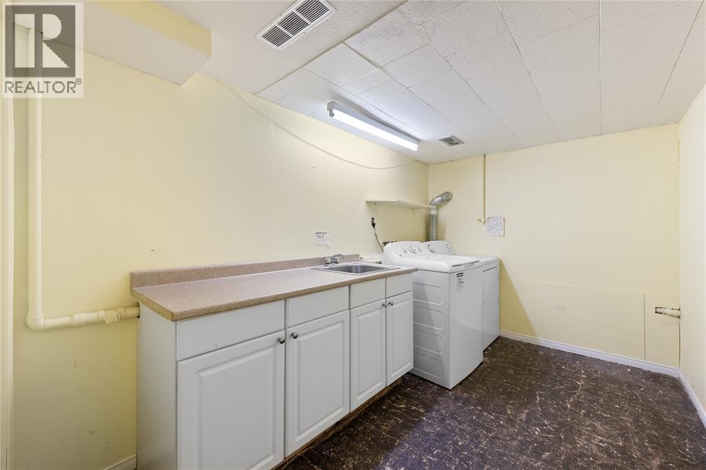 871 Lakeshore Road, Sarnia, Ontario N7V 2V1 - Photo 37 - 26007869