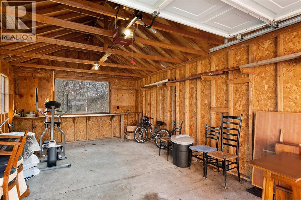 871 Lakeshore Road, Sarnia, Ontario N7V 2V1 - Photo 39 - 26007869