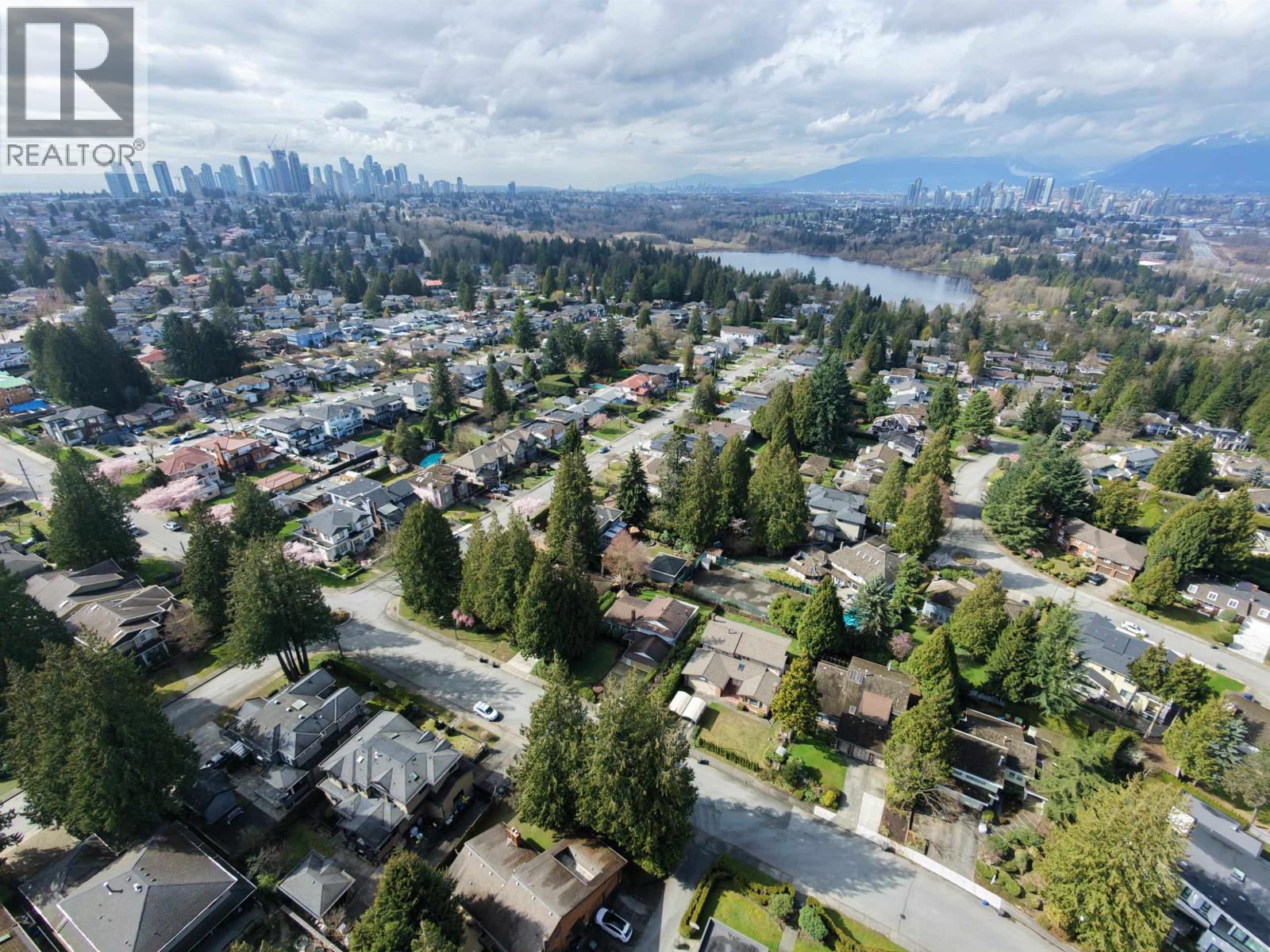 6415 Buckingham Drive, Burnaby, British Columbia V5E 3Y7 - Photo 21 - R3109976