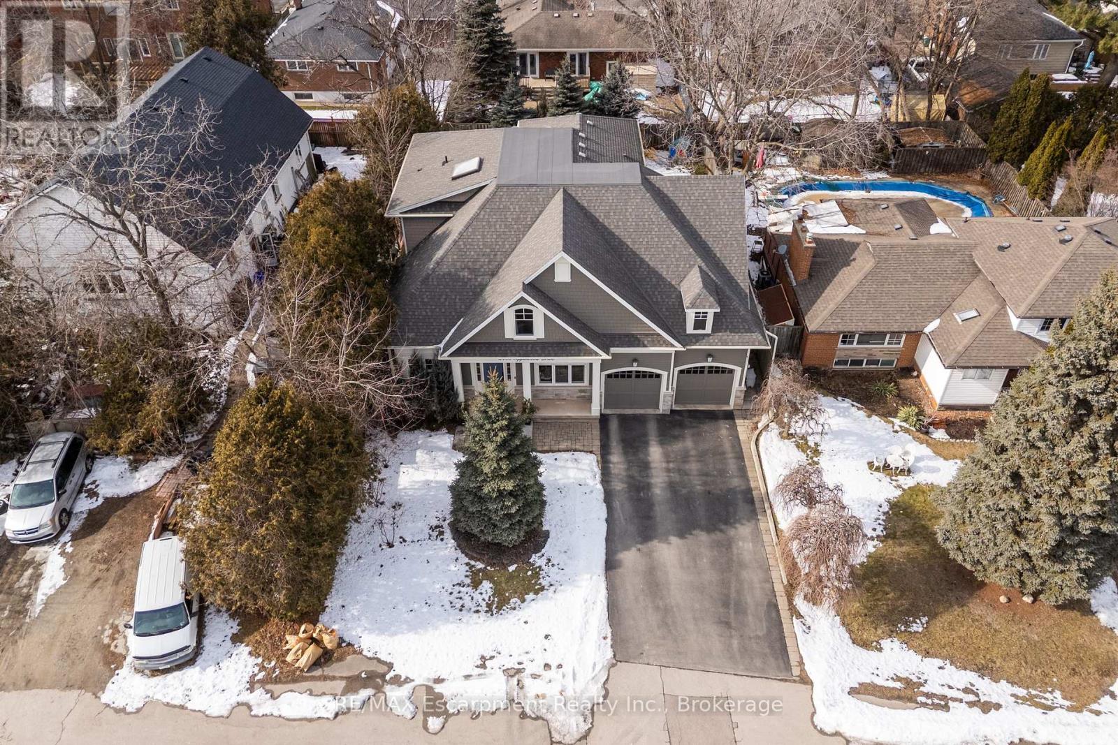 2469 Applewood Drive, Oakville, Ontario  L6L 1V7 - Photo 42 - W12823556