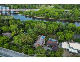 712 RIVERSIDE DRIVE, London North, Ontario