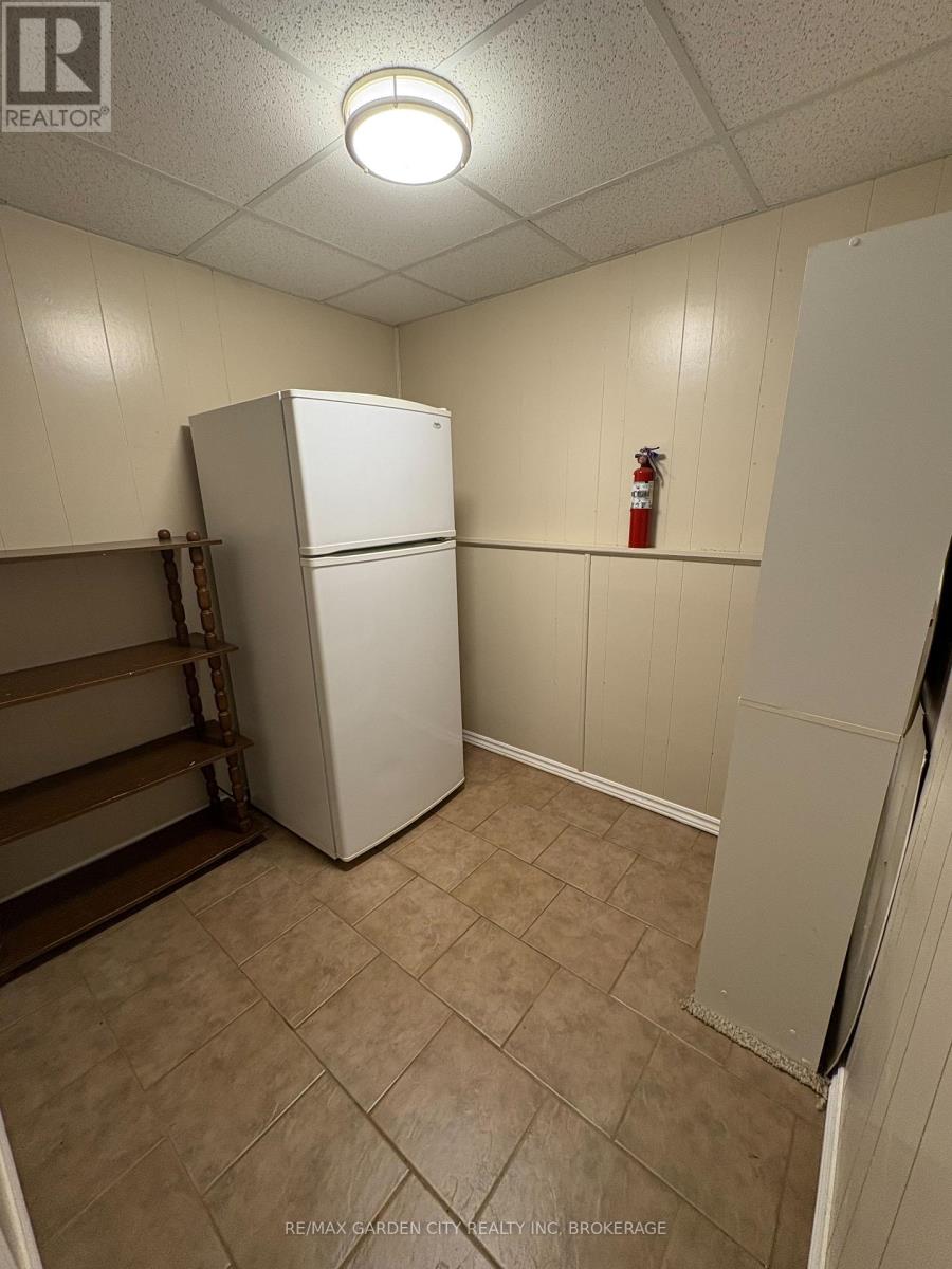 3 Tara Crescent, Thorold, Ontario L2V 4M1 - Photo 24 - X12854222