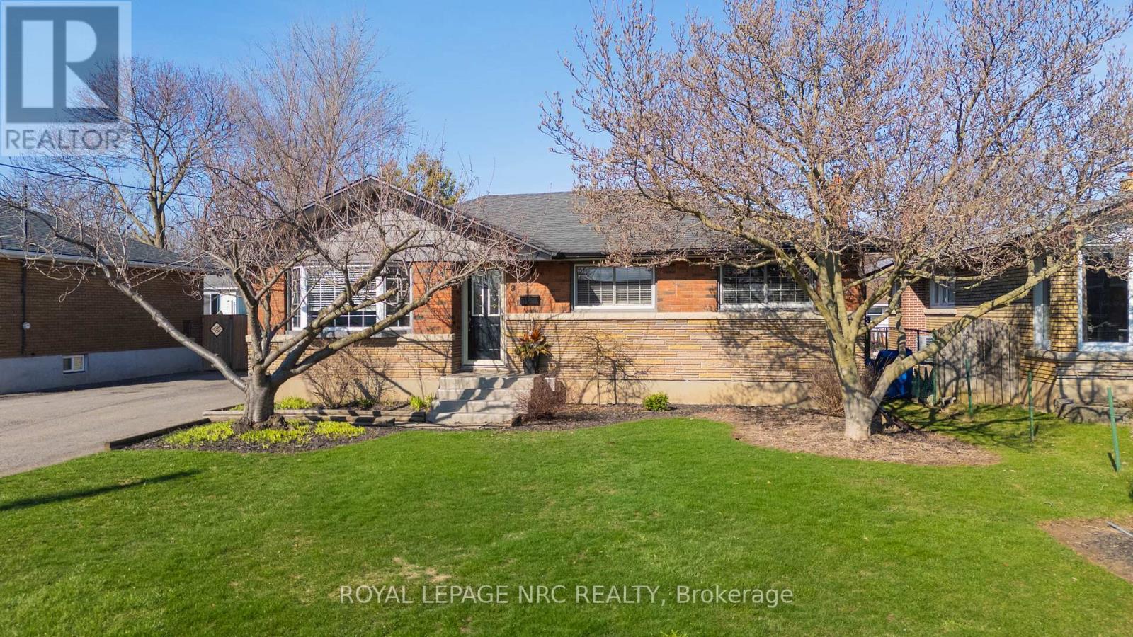 9 Greenhill Drive, Thorold, Ontario  L2V 1W4 - Photo 42 - X12987086