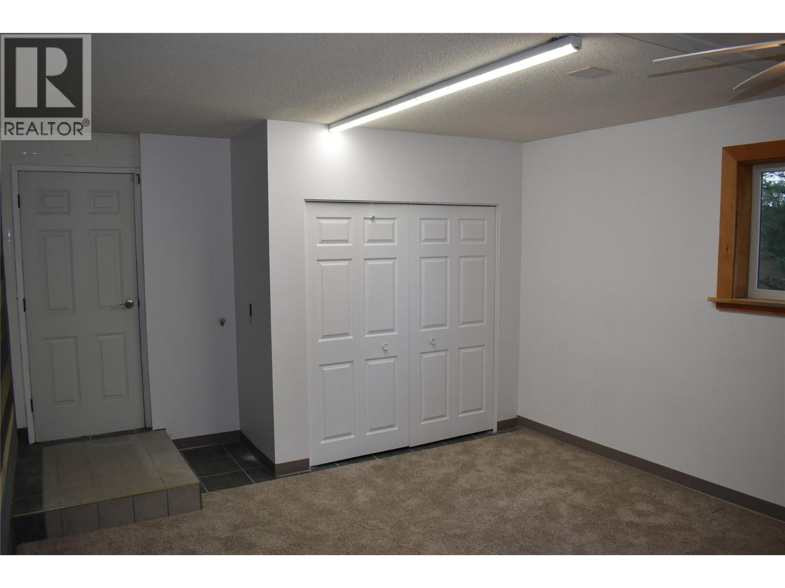 326 Adamson Drive, Penticton, British Columbia  V2A 7R6 - Photo 14 - 10382849