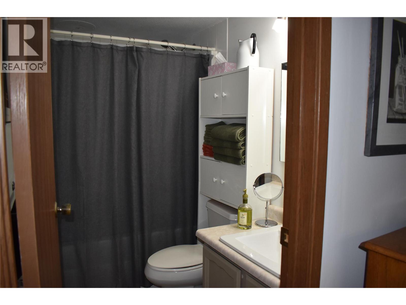 326 Adamson Drive, Penticton, British Columbia  V2A 7R6 - Photo 39 - 10382849