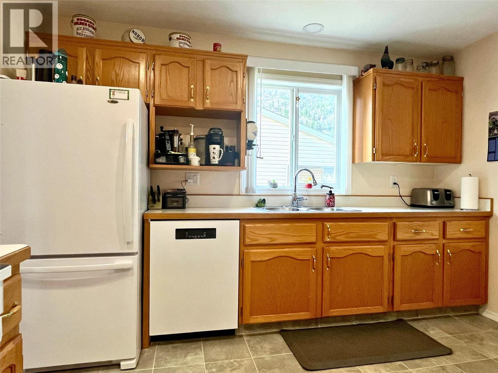 1410 Cedar Street Unit# 25, Okanagan Falls, British Columbia  V0H 1R4 - Photo 8 - 10380204