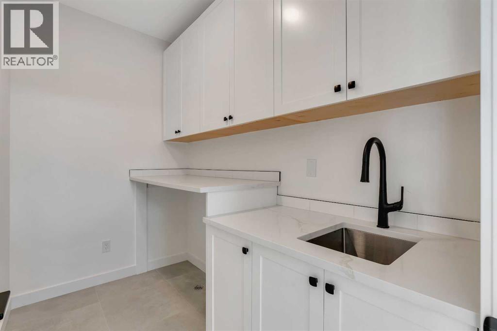 2436 30 Avenue Sw, Calgary, Alberta  T3E 2M1 - Photo 24 - A2281777