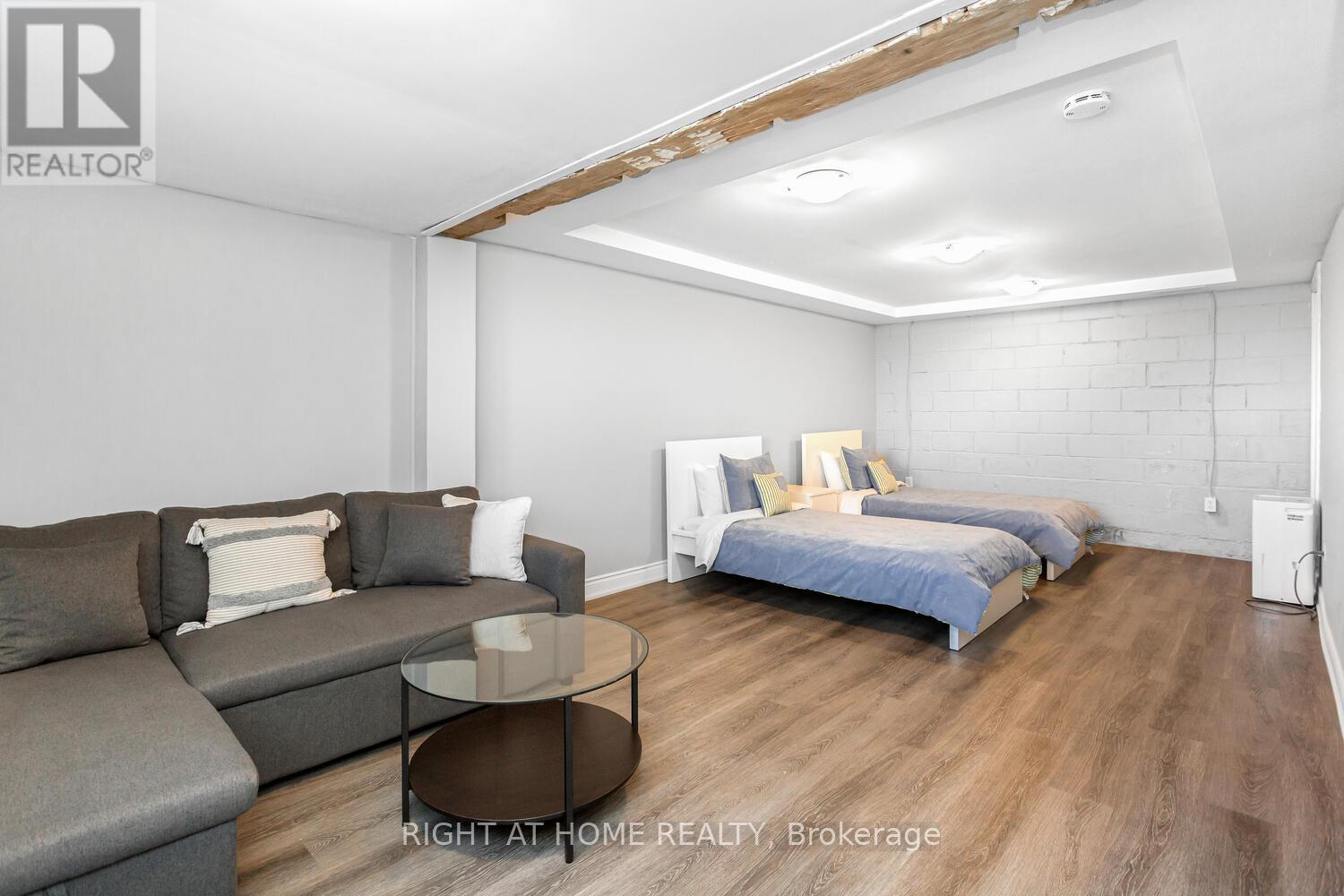 18 1/2 Lakeshore Drive, Hamilton, Ontario  L8E 5C6 - Photo 35 - X12748338