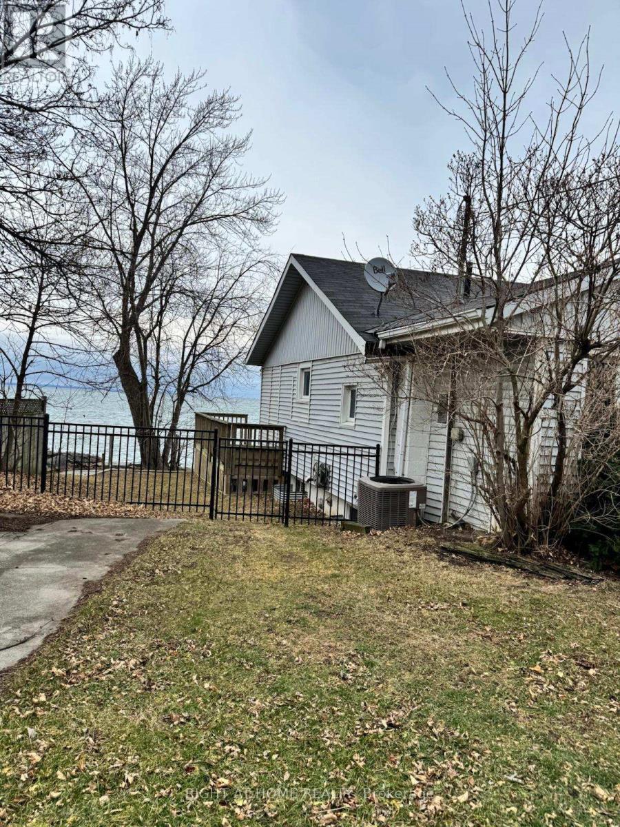 18 1/2 Lakeshore Drive, Hamilton, Ontario  L8E 5C6 - Photo 2 - X12748338