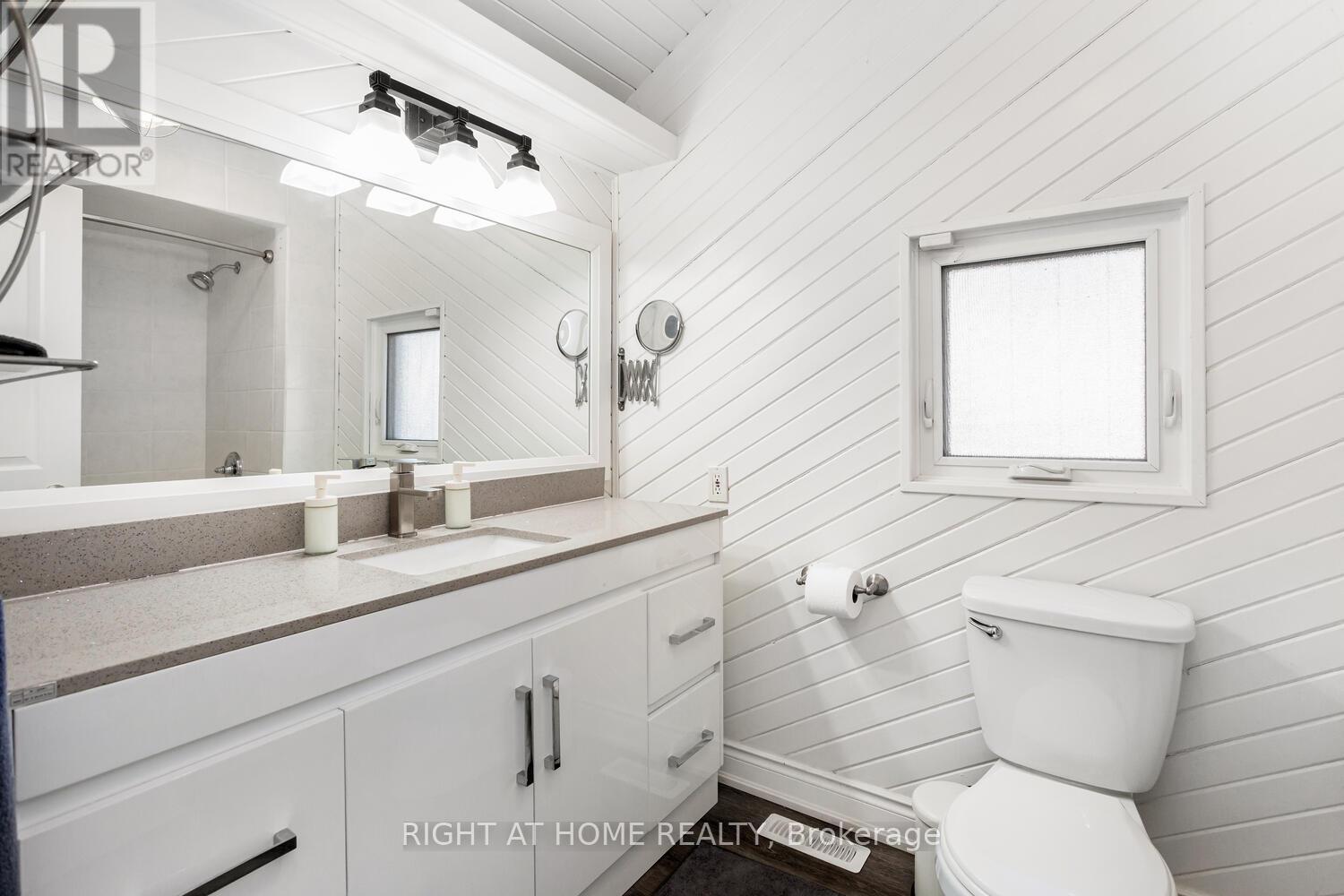 18 1/2 Lakeshore Drive, Hamilton, Ontario  L8E 5C6 - Photo 12 - X12748338