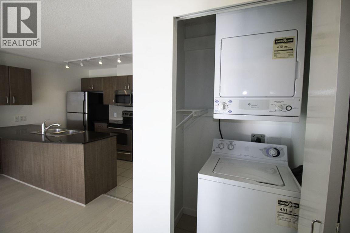 2111 610 Granville Street, Vancouver, British Columbia  V6C 3T3 - Photo 13 - R3106248