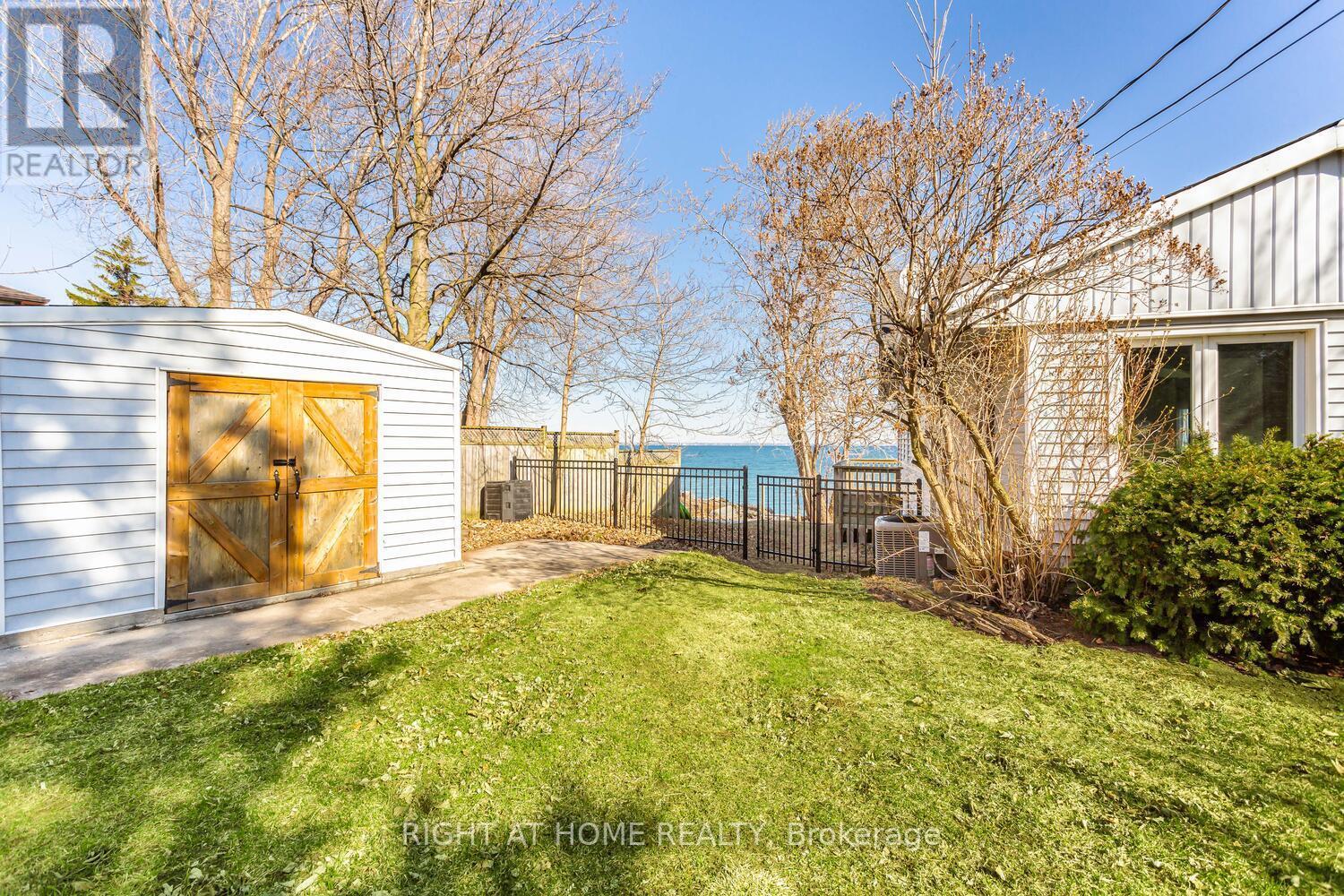 18 1/2 Lakeshore Drive, Hamilton, Ontario  L8E 5C6 - Photo 7 - X12748338