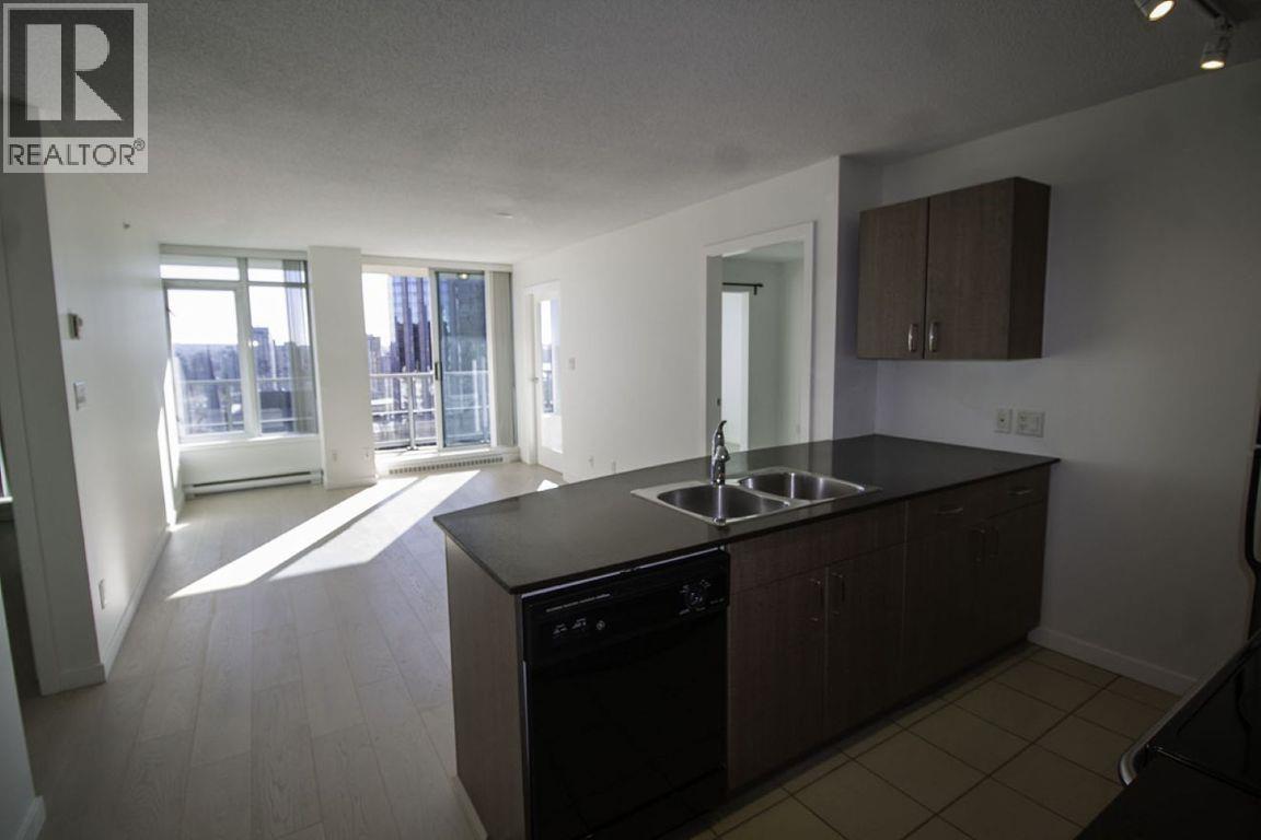 2111 610 Granville Street, Vancouver, British Columbia  V6C 3T3 - Photo 5 - R3106248