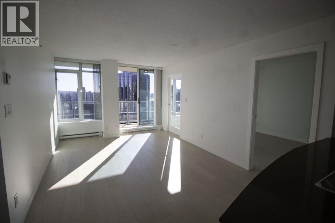 2111 610 Granville Street, Vancouver, British Columbia  V6C 3T3 - Photo 7 - R3106248