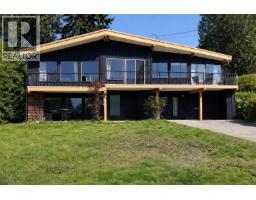 4934 GEER ROAD, Sechelt, British Columbia
