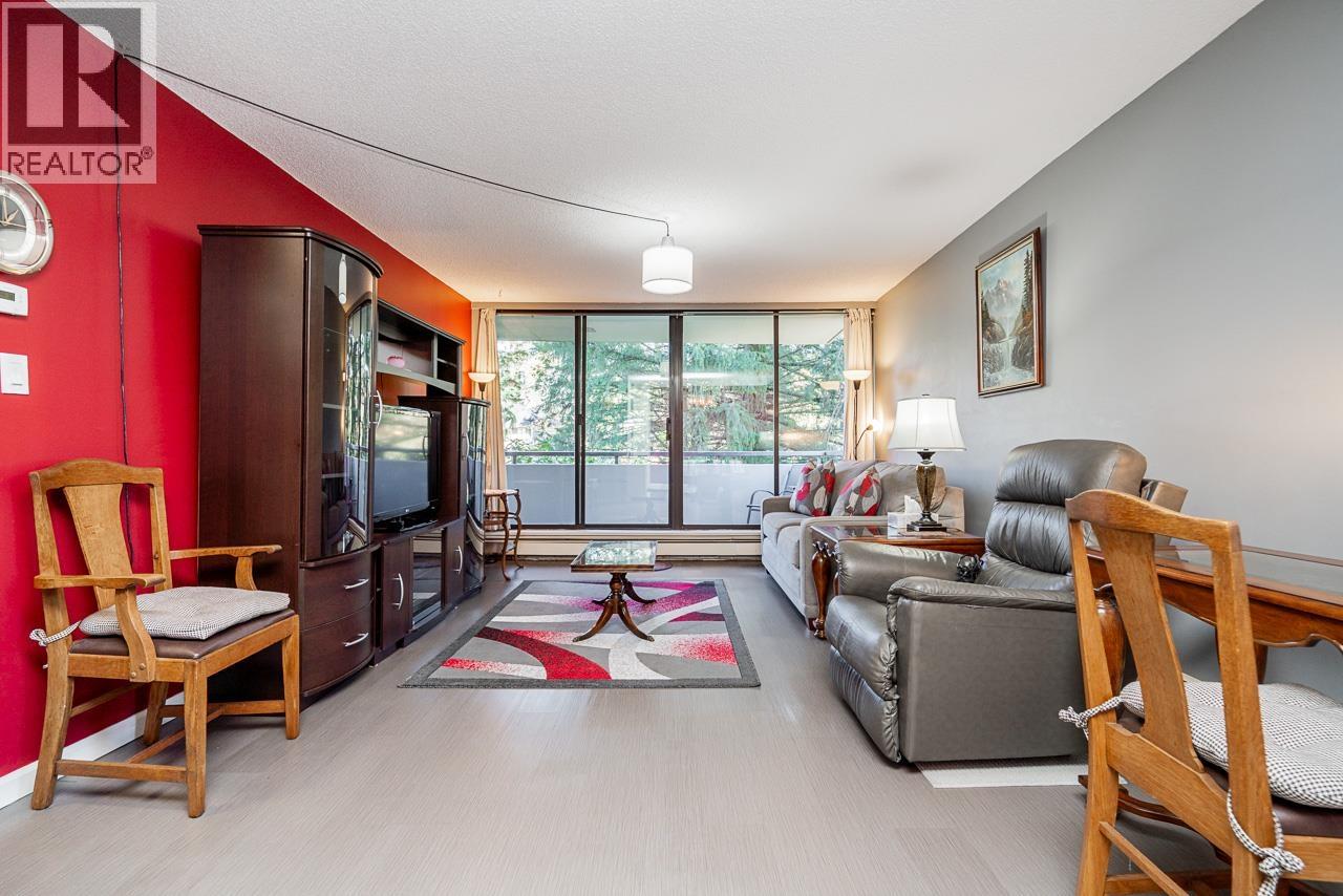 303 2060 Bellwood Avenue, Burnaby, British Columbia  V5B 4V2 - Photo 12 - R3110591