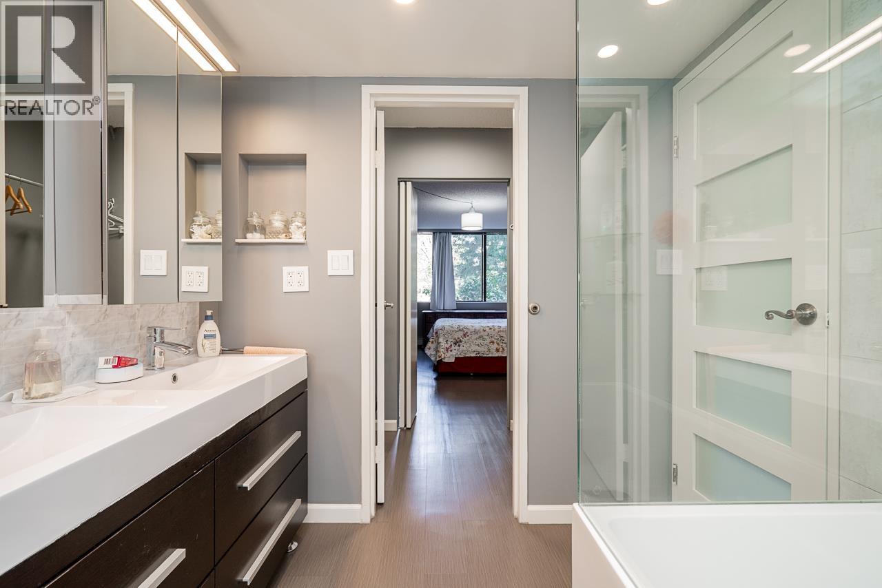 303 2060 Bellwood Avenue, Burnaby, British Columbia  V5B 4V2 - Photo 20 - R3110591