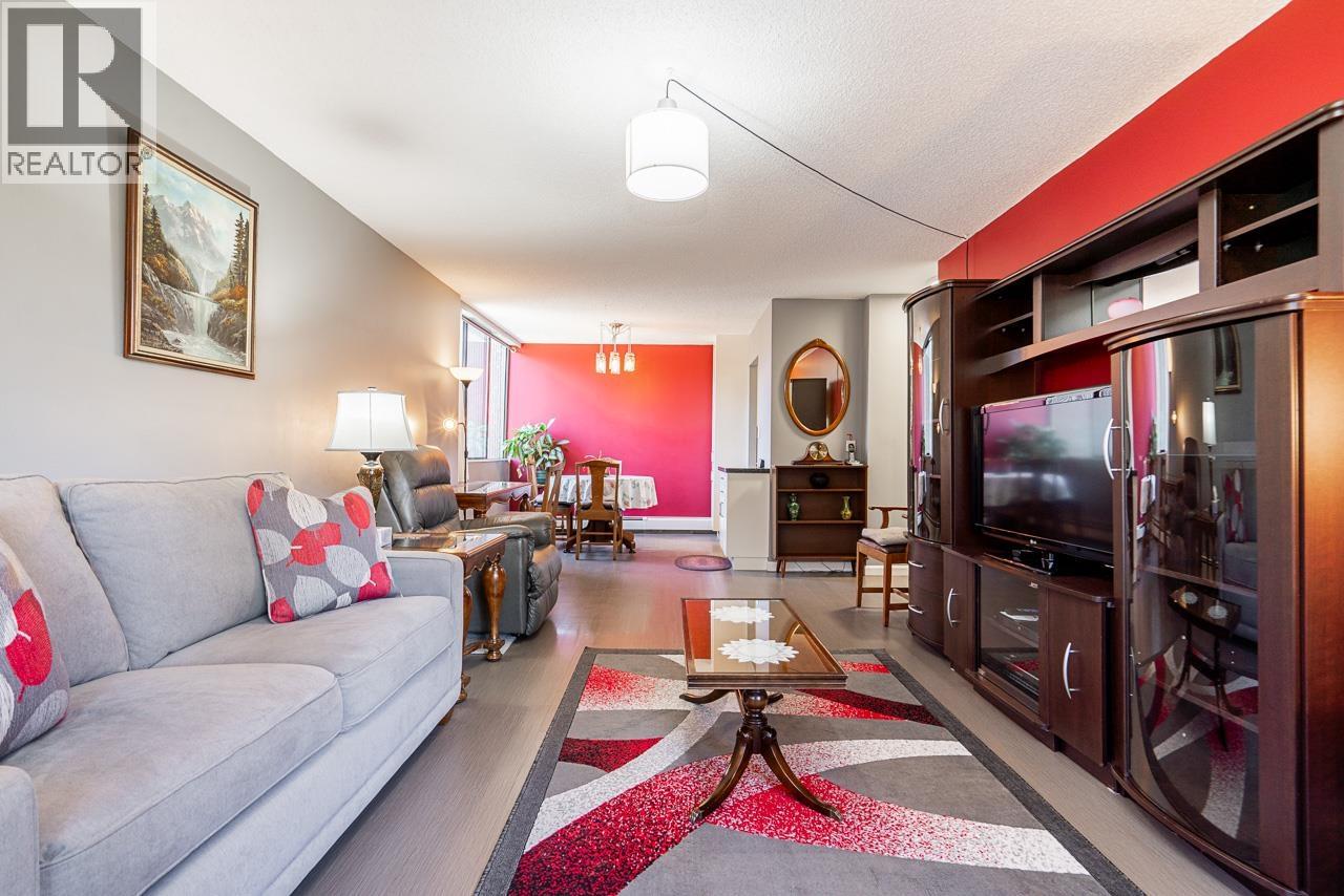 303 2060 Bellwood Avenue, Burnaby, British Columbia  V5B 4V2 - Photo 13 - R3110591