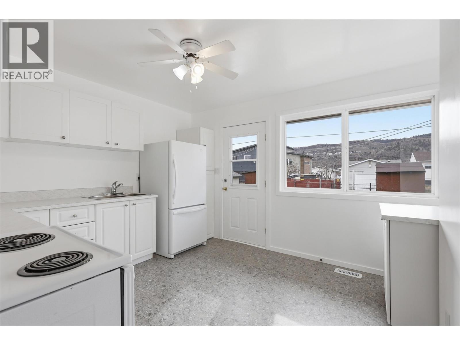 421/423 Alexander Avenue, Kamloops, British Columbia  V2B 3R4 - Photo 11 - 10378575