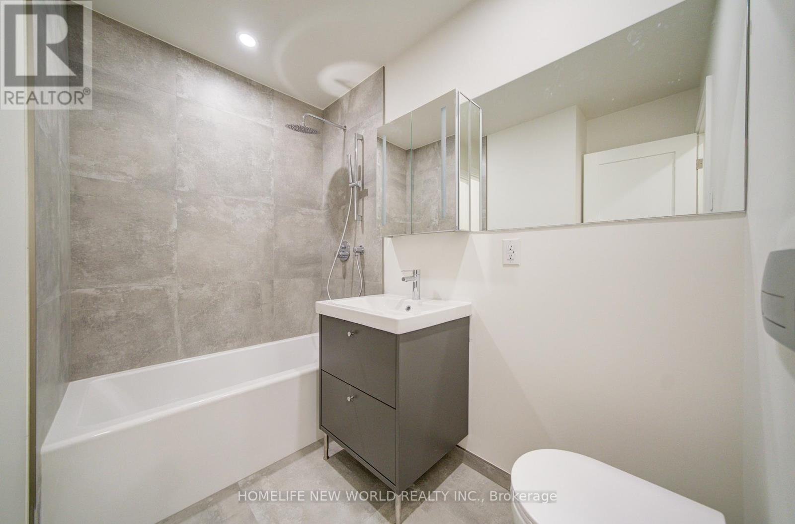 Unit 3 - 78 Gladstone Avenue, Toronto, Ontario M6J 3K8 - Photo 8 - C12992852