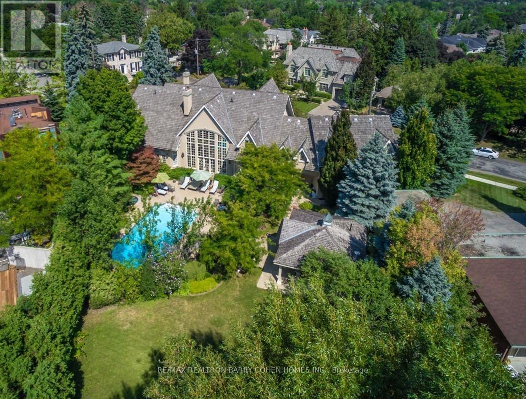 17 BAYVIEW RIDGE, Toronto, Ontario