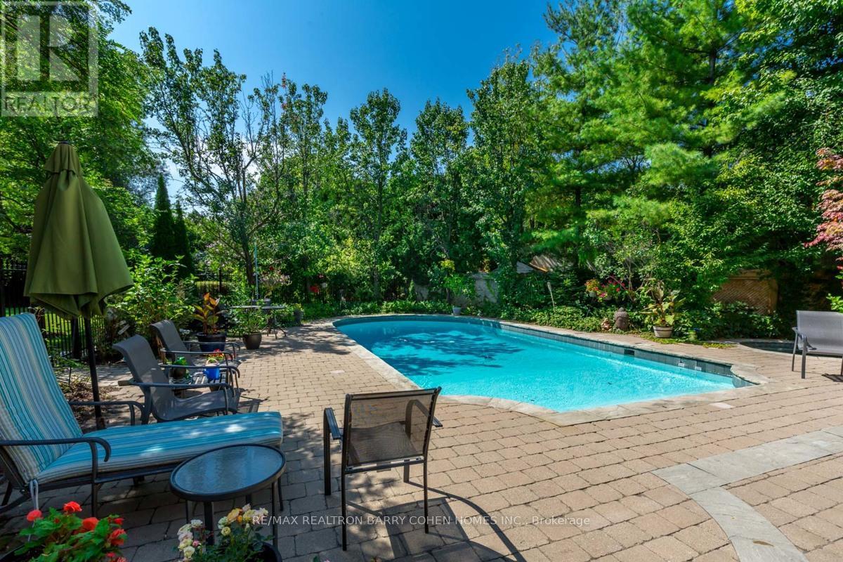 17 Bayview Ridge, Toronto, Ontario  M2L 1E3 - Photo 33 - C12992854