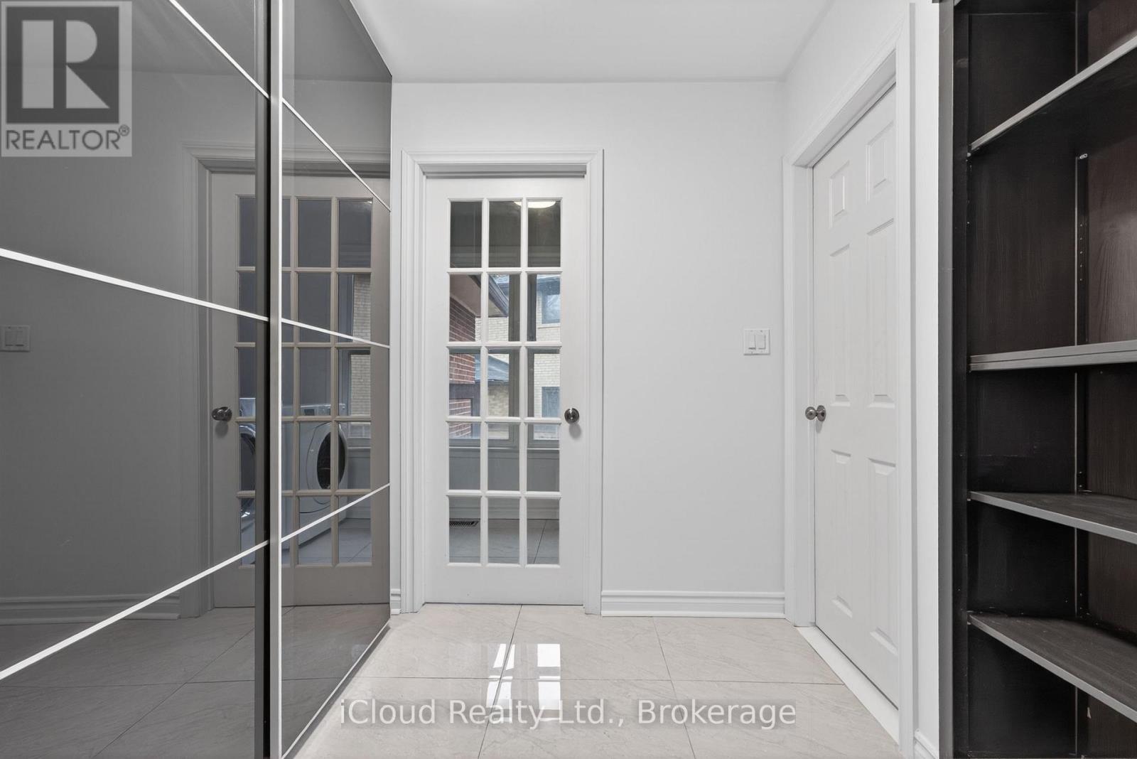 52 Montressor Drive, Toronto, Ontario  M2P 1Z2 - Photo 10 - C12992862